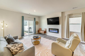 3 Mi to Lake Hickory Family Home with Fire Pit!
